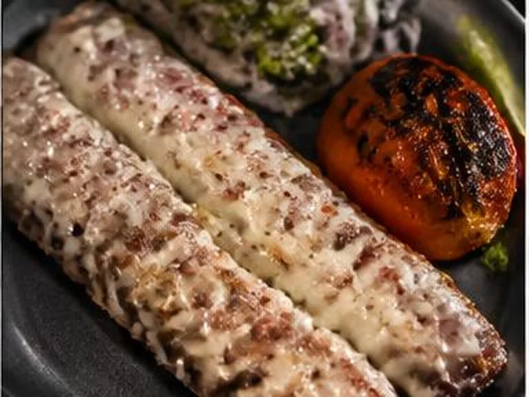 كباب حلبي — Halabi Kebab